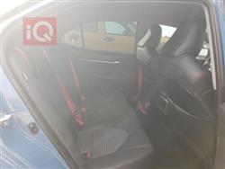 تۆیۆتا کامری